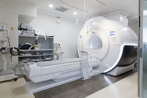 MRI装置(GE社製3.0T MRI装置)